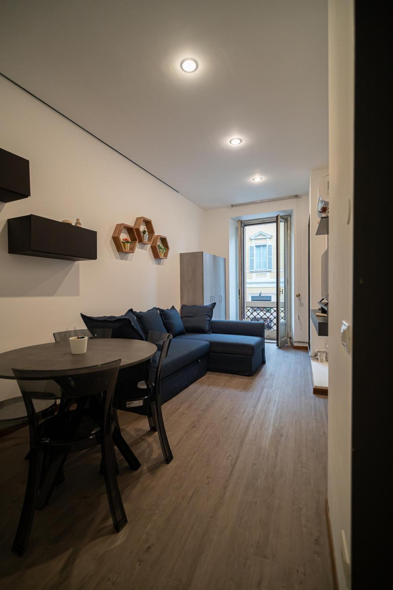 Corso Venezia View With Private Balcony - Corso Venezia Suite ミラノ エクステリア 写真